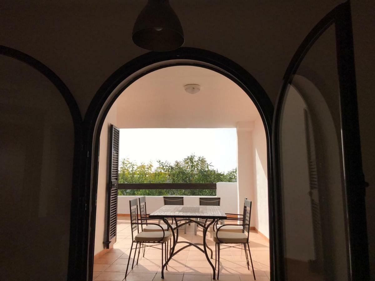 Luxury Apartment Set In Dona Julia Golf Course Casares Bagian luar foto